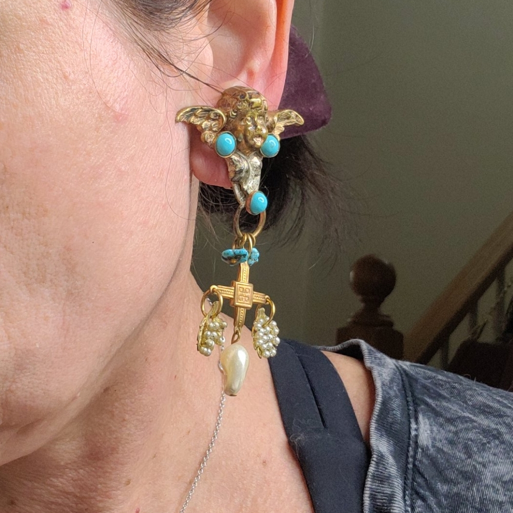 Clip On Statement Earrings Antique Gold Angels Cherubs Turquoise Pearls Vintage - Picture 3 of 3